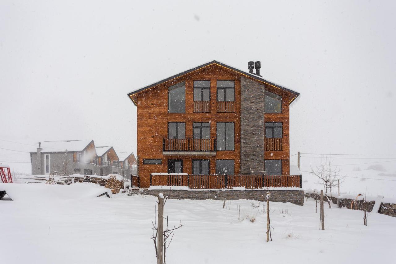 Gudauri Chalet Exterior photo