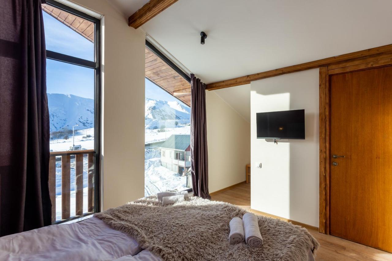 Gudauri Chalet Exterior photo